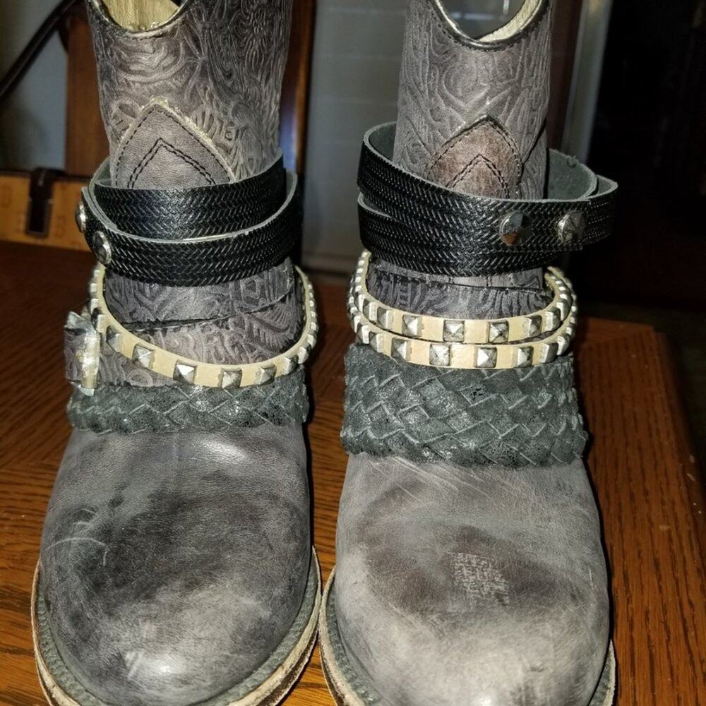 FREEBIRD by Steven Black Leather Boots MEZCAL Ankle Boots Size 6 EUC - Picture 4 of 6